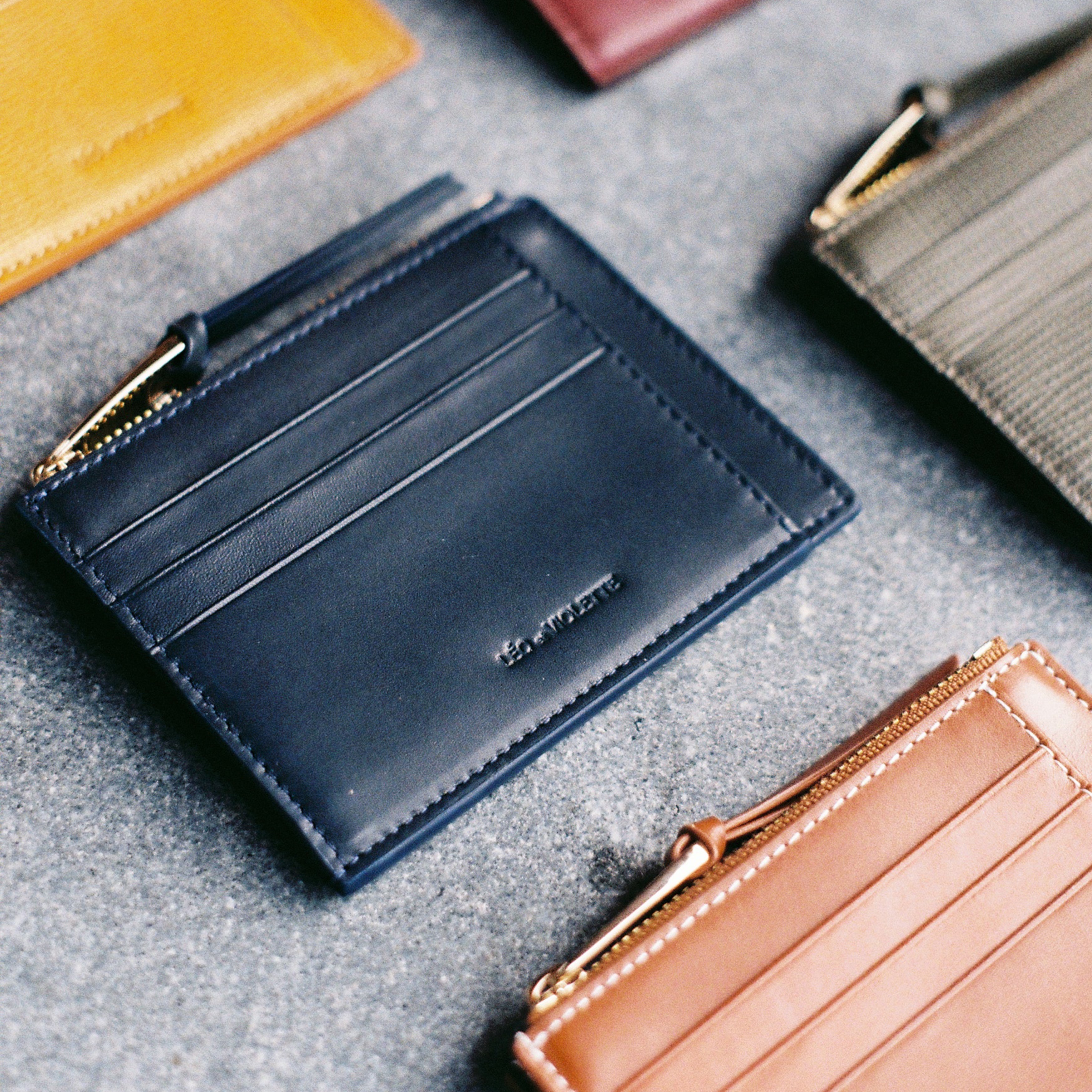 Le Porte-cartes ID Zippé