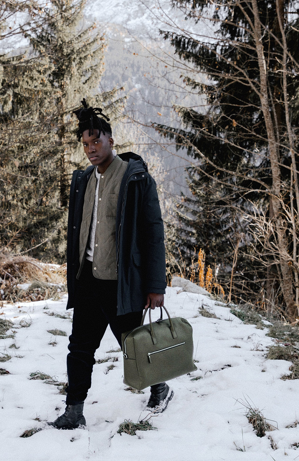 Le Compact Weekender