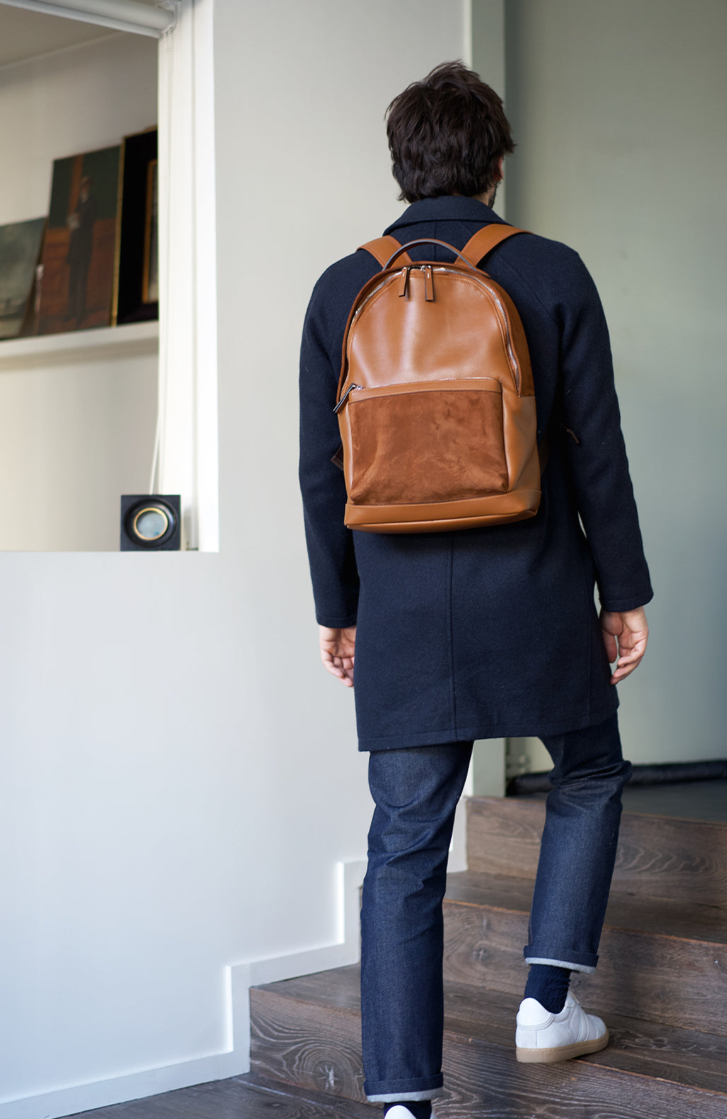 lifestyle-portrait-camel